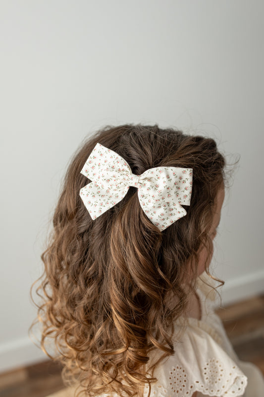 WINNIE | IVORY FLEUR | BIG SIS