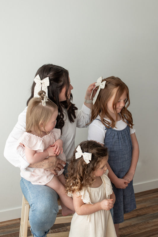 WINNIE | IVORY FLEUR | PIGGIES